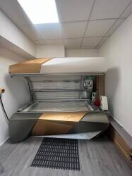 Tanning salon in high footfall area location is in Uxbridge UB9 Tanning salon in high footfall area location is in Uxbridge UB9