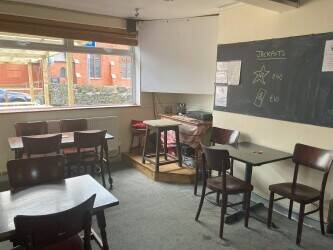 WREXHAM - WET LED COMMUNITY PUBLIC HOUSE WITH RECENTLY REFURBISHED LETTING ACCOMMODATION
