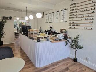 COFFEE SHOP / CAFE