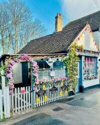 Tearoom to rent in Shoreham Village, Kent Tearoom to rent in Shoreham Village, Kent