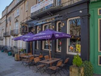 SOMERSET - PROMINENT AND POPULAR BATH CITY CENTRE FREEHOUSE SOMERSET - PROMINENT AND POPULAR BATH CITY CENTRE FREEHOUSE
