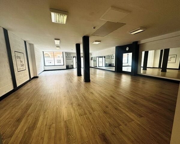 2 Investment Properties for Sale 2 Investment Properties for Sale