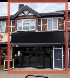 INCREDIBLE Restaurant space with huge 4 bedroom flat ACCOMMODATION included in Isleworth London
