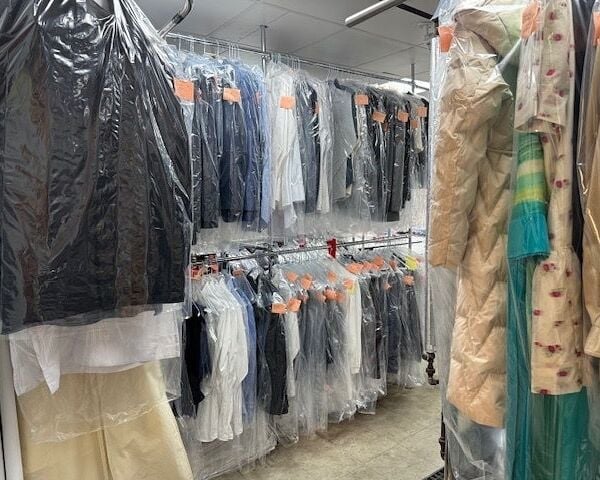 Dry Cleaners, Tailors & Key Cutting for Sale