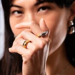 Turnkey jewelry brand with proven £400K retail model, £65K stock (~£700K retail value)
