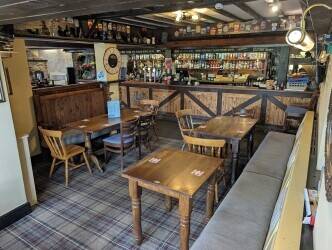 SWANSEA VALLEY - RENOWNED 11 EN-SUITE BEDROOM VILLAGE INN ON EDGE OF BRECON BEACONS NATIONAL PARK