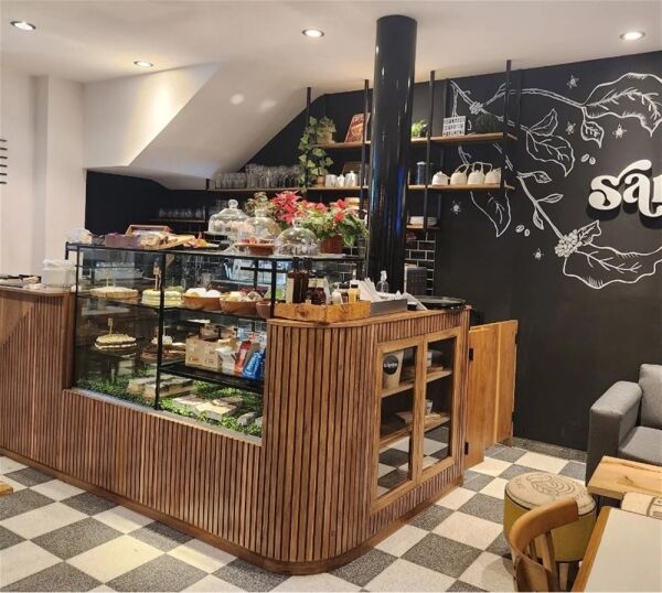 LEASEHOLD COFFEE SHOP & RESTAURANT IN WIGAN TOWN CENTRE LEASEHOLD COFFEE SHOP & RESTAURANT IN WIGAN TOWN CENTRE