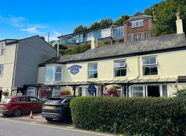 Freehold 5 Bedroom Guest House Located In Looe Freehold 5 Bedroom Guest House Located In Looe