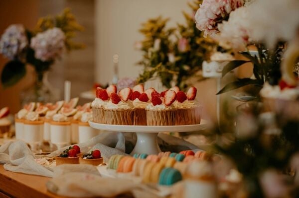 Delightful Licensed Café in South Warwickshire Delightful Licensed Café in South Warwickshire
