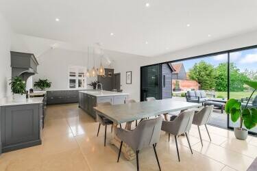 Property Marketing Company for sale in London Property Marketing Company for sale in London