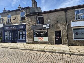 LANCASHIRE - TOWN CENTRE AUTHENTIC MICRO PUB