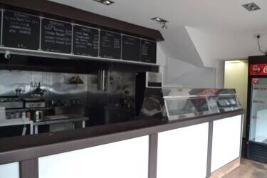 Closed Fish & Chip with Spacious 3-Bed Accommodation & Parking