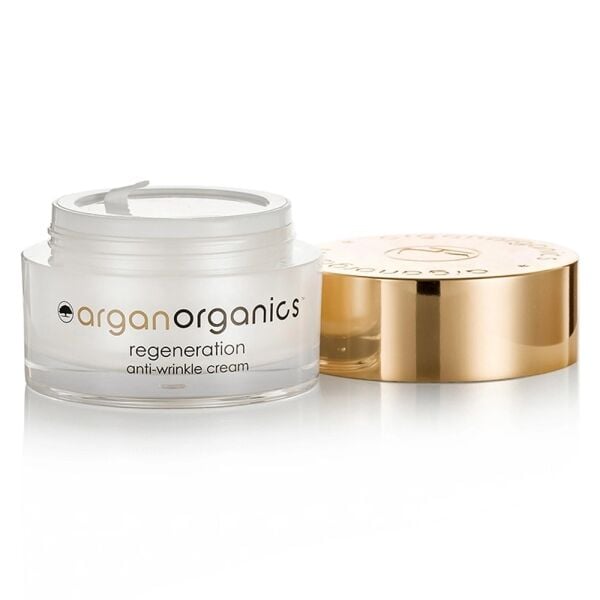 A UNIQUE ARTISAN PLANT-BASED SKINCARE BUSINESS