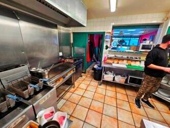 CAFÉ ESTABLISHED OVER 30 YEAR - FOR SALE - CROYDON, LONDON CAFÉ ESTABLISHED OVER 30 YEAR - FOR SALE - CROYDON, LONDON