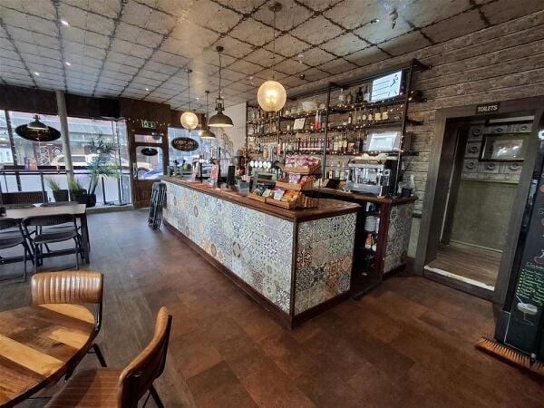 Licenced Trade, Pubs & Clubs For Sale in Wakefield
