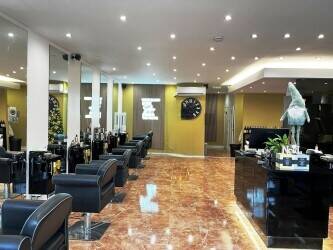 FULLY STAFF MANAGED HAIR & BEAUTY SALON - FOR SALE - ESSEX