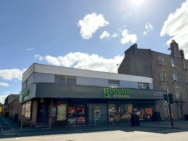 Convenience store for sale in Dundee with 6,500 sq ft and rear parking available.
