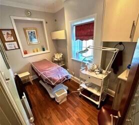 ICONIC BEAUTY & TREATMENT CLINIC FOR SALE IN CROYDON ICONIC BEAUTY & TREATMENT CLINIC FOR SALE IN CROYDON