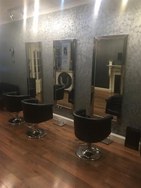 THRIVING UNISEX HAIR SALON IN EDINBURGH NEW TOWN THRIVING UNISEX HAIR SALON IN EDINBURGH NEW TOWN