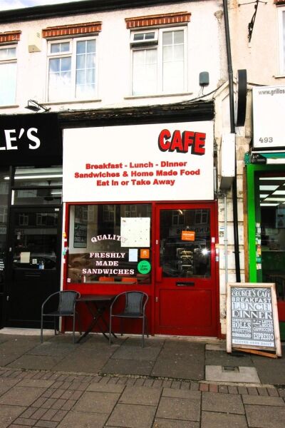 LEASEHOLD
CAFÉ WITH 2 BED FLAT