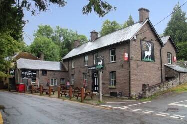 BRECON BEACONS - USK VALLEY CANALSIDE PUB WITH EXCELLENT ACCOMMODATION BRECON BEACONS - USK VALLEY CANALSIDE PUB WITH EXCELLENT ACCOMMODATION