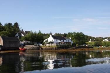 A Simply Outstanding Waterfront Bar & Restaurant in Unspoilt Wester Ross (ref 1821) A Simply Outstanding Waterfront Bar & Restaurant in Unspoilt Wester Ross (ref 1821)