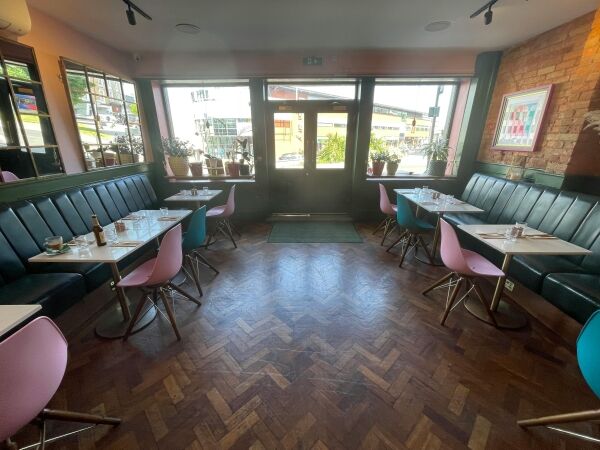 Superbly Presented Town Centre Restaurant Superbly Presented Town Centre Restaurant