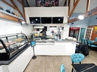 JUST REDUCED FULL A3 CAFÉ FOR SALE PRICE: £42,500 Plus SAV – LEASEHOLD - COLCHESTER REF: C0142E JUST REDUCED FULL A3 CAFÉ FOR SALE PRICE: £42,500 Plus SAV – LEASEHOLD - COLCHESTER REF: C0142E