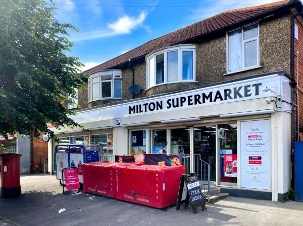 CONVENIENCE STORE/SUPERMARKET with POST OFFICE