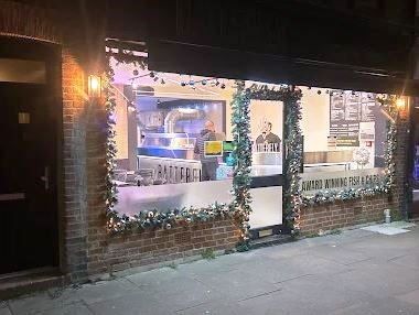 Extremely Well Fitted Fish & Chips for Sale Extremely Well Fitted Fish & Chips for Sale