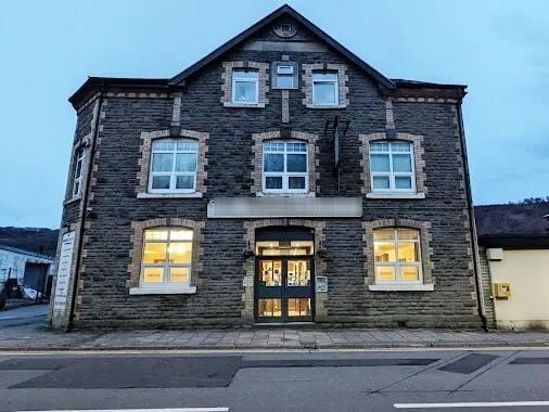Restaurant With Pub And 13 Bed Hotel for Sale Restaurant With Pub And 13 Bed Hotel for Sale