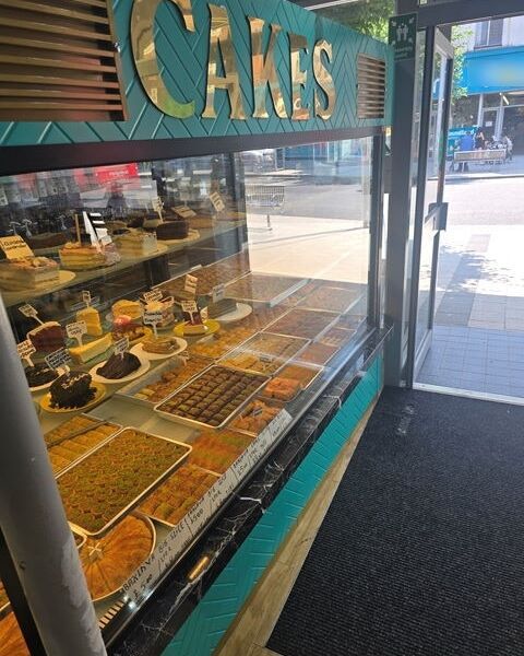Licensed Coffee Shop With Ice Cream And Off Licnece for Sale