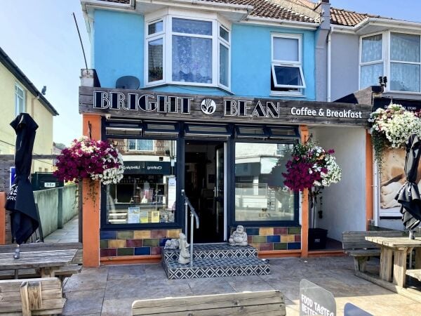 DAYTIME CAFÉ/COFFEE SHOP DAYTIME CAFÉ/COFFEE SHOP