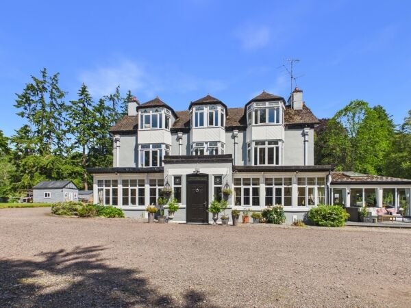 Grand Loch Ness estate with thriving exclusive-use hospitality business