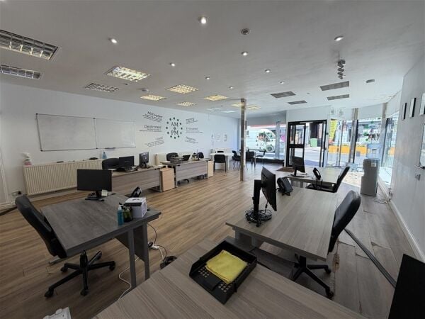 Vacant Unit For Sale in Castleford