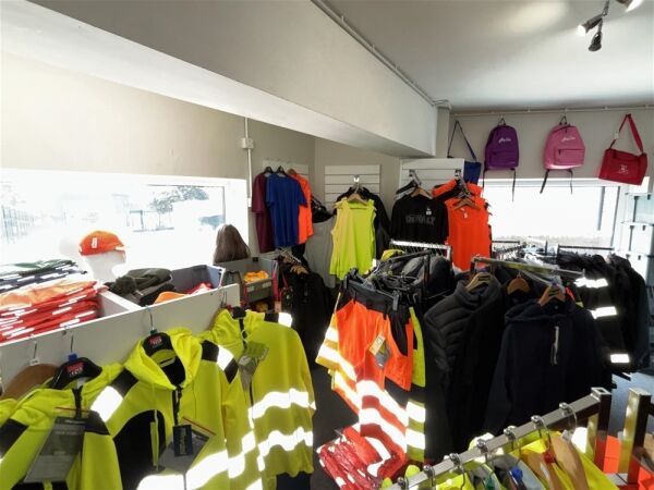 Clothing & Accessories For Sale in Halifax Clothing & Accessories For Sale in Halifax