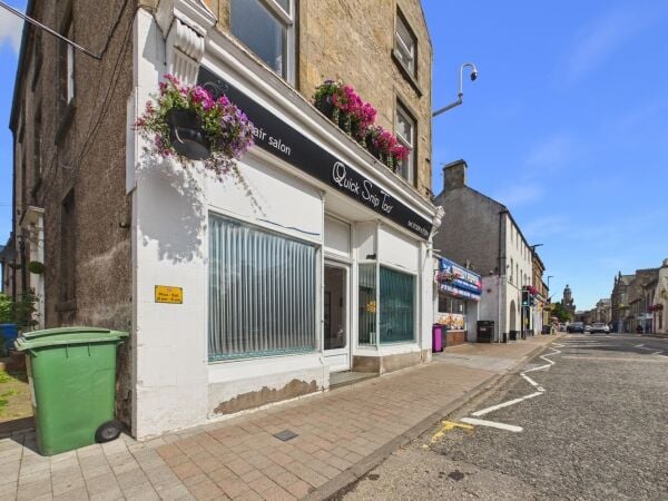 Prime High Street Property – Retail or Office Opportunity