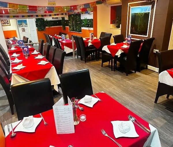 Nepalese And Indian Resturant And Bar for Sale Nepalese And Indian Resturant And Bar for Sale