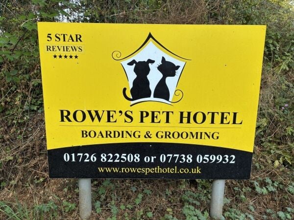 Highly Rated Boarding Kennels and Cattery with detatched 5 Bedroom House