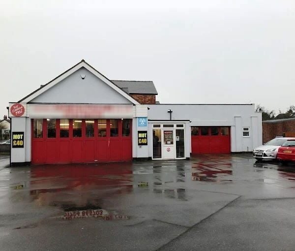 Garage Workshop Plus Mot Station for Sale