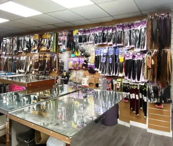 Hair & Beauty Salon Plus Retail Shop for Sale Hair & Beauty Salon Plus Retail Shop for Sale