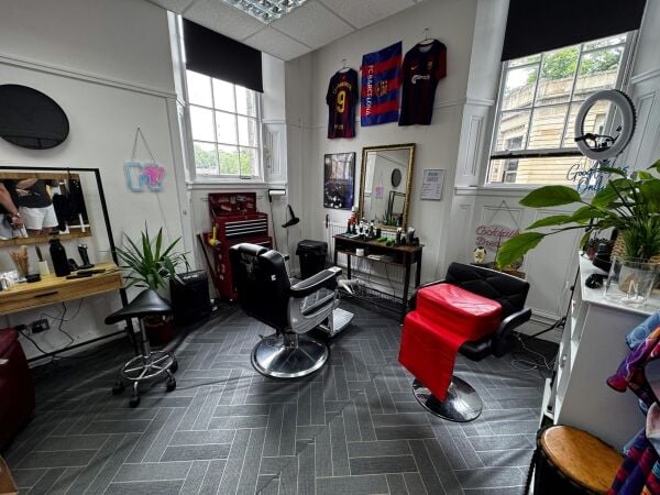 Office, Beauty, Space for Rent
