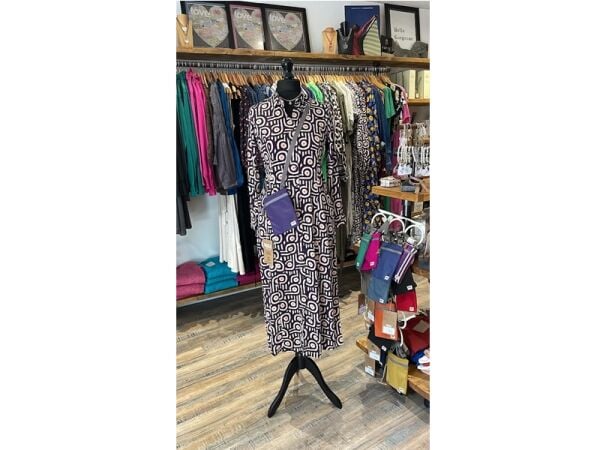 Stylish & Vibrant Fashion, Gift & Homeware Boutique in Cheshire Stylish & Vibrant Fashion, Gift & Homeware Boutique in Cheshire