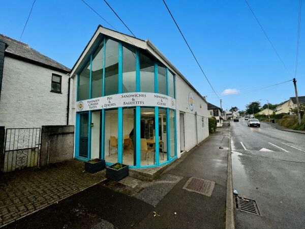 Leasehold Bakery Located St Austell Leasehold Bakery Located St Austell