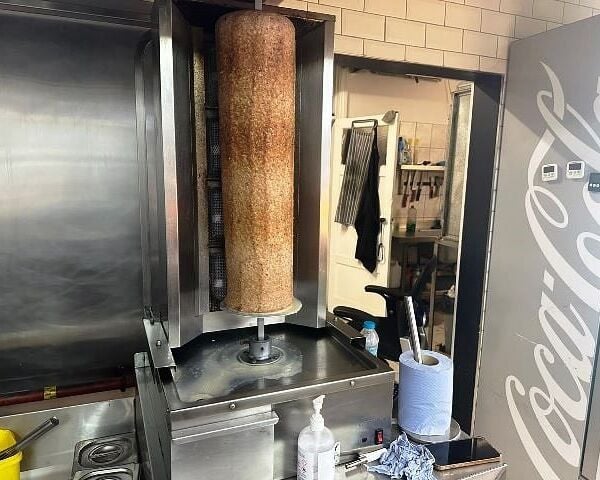 Fast Food Takeaway specialising In Chicken, Kebabs, Fish And Chips for Sale Fast Food Takeaway specialising In Chicken, Kebabs, Fish And Chips for Sale