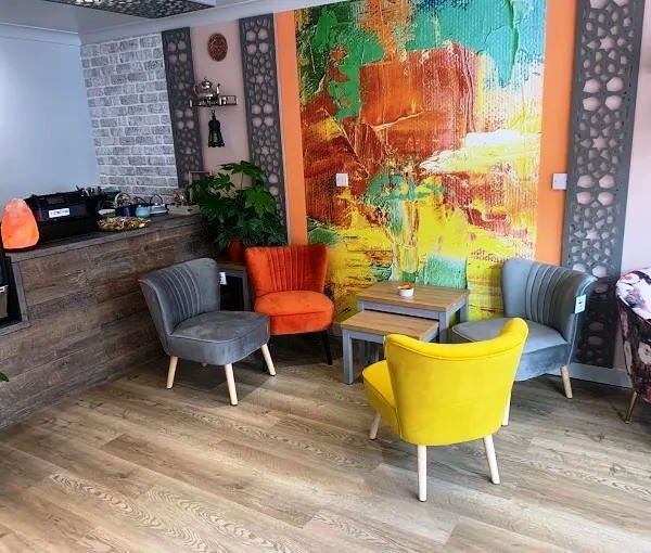 Café & Restaurant for Sale Café & Restaurant for Sale
