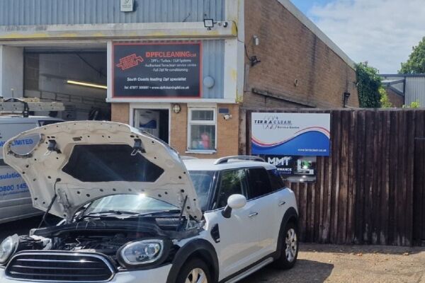 Specialist Engine Decarbonising Business - Hamps