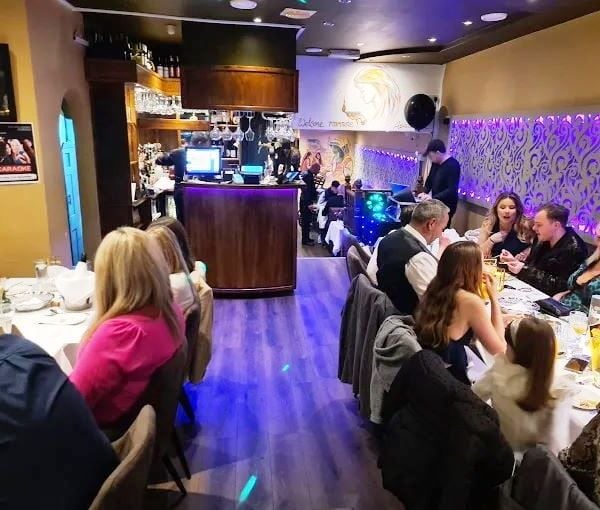Licensed Indian Restaurant & Takeaway for Sale Licensed Indian Restaurant & Takeaway for Sale