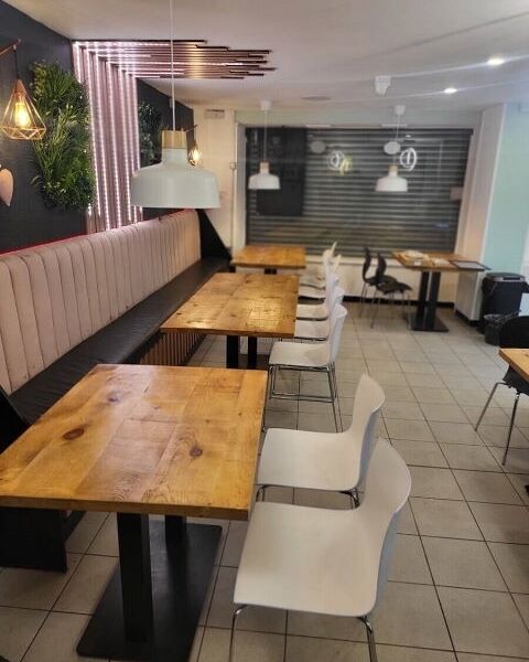 Staff Run Ice Cream Parlour Specialising In Hand Made Ice Cream & Dessert Bar With Waffles And Crepes for Sale Staff Run Ice Cream Parlour Specialising In Hand Made Ice Cream & Dessert Bar With Waffles And Crepes for Sale