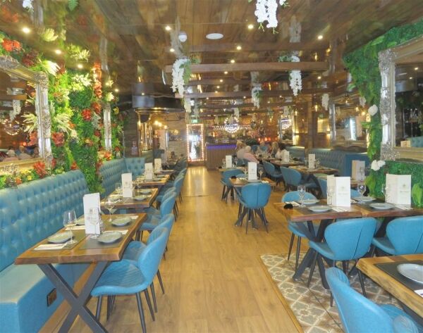 Spacious 60-cover licensed restaurant and takeaway, Hornchurch Spacious 60-cover licensed restaurant and takeaway, Hornchurch